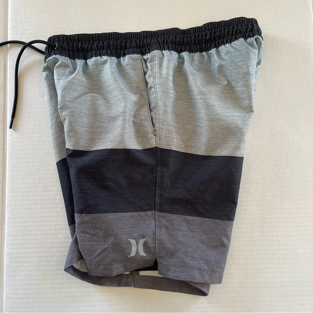 Men Hurley Color-block Gray-Black  Drawstring Lined Swim Board Shots size Large